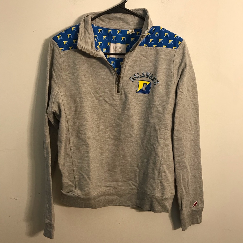 Delaware state pullover